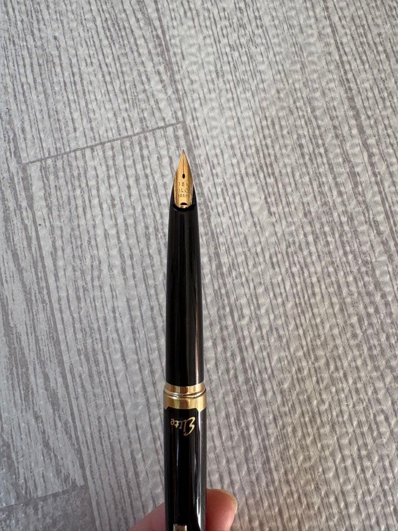プラチナ万年筆　パイロット万年筆　エリート　ペン先18k 2本セット