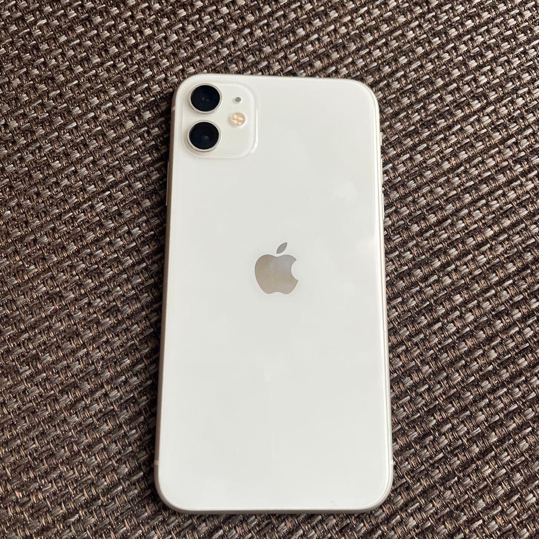 iPhone11 本体 64GB ホワイト
