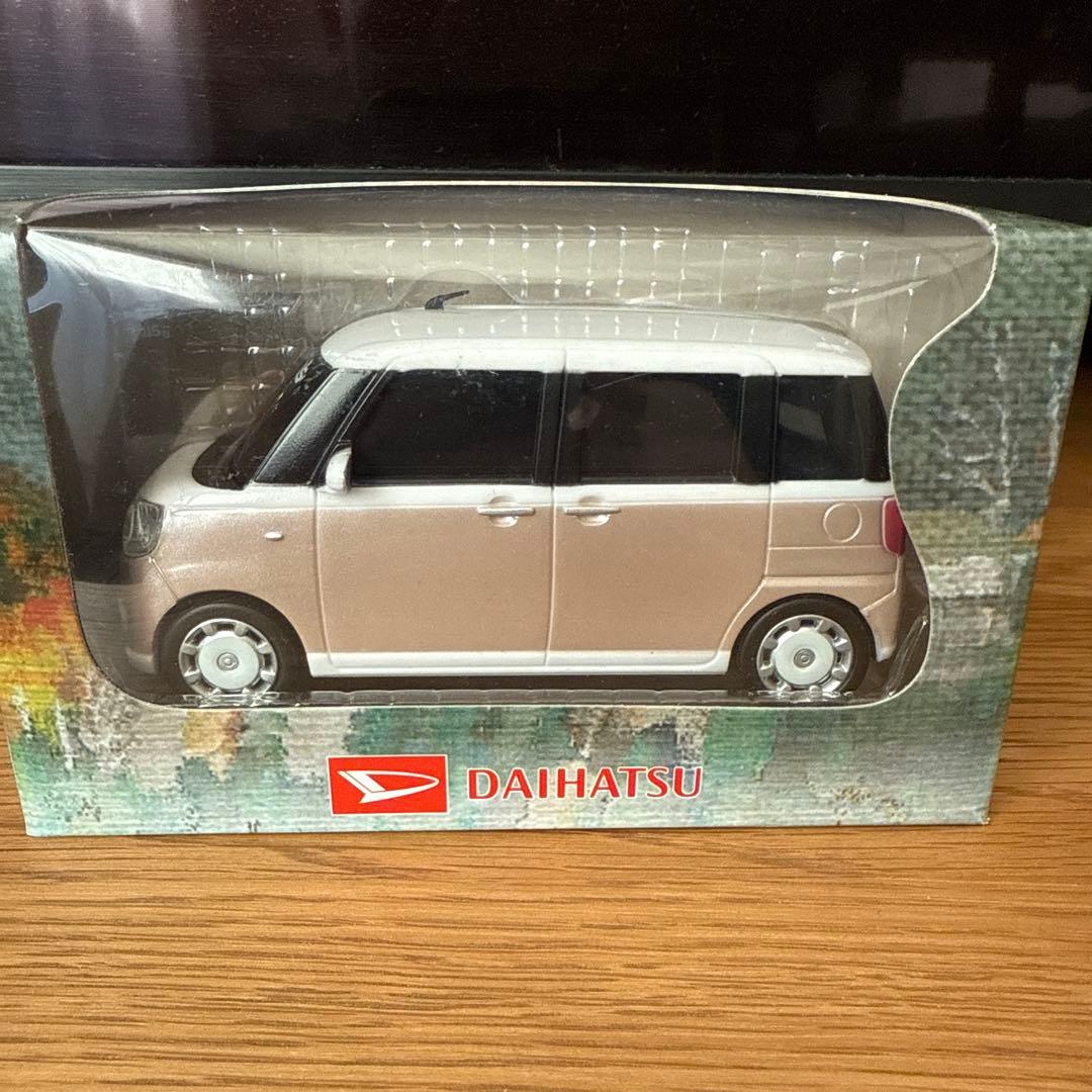 ダイハツ　ムーヴ キャンバス　プルバックカー　ミニカー