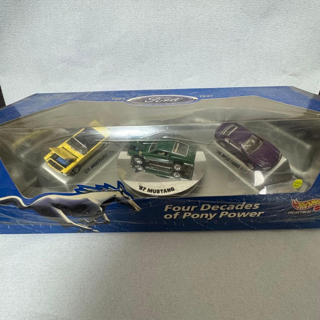 Hot Wheels フォード マスタング セット