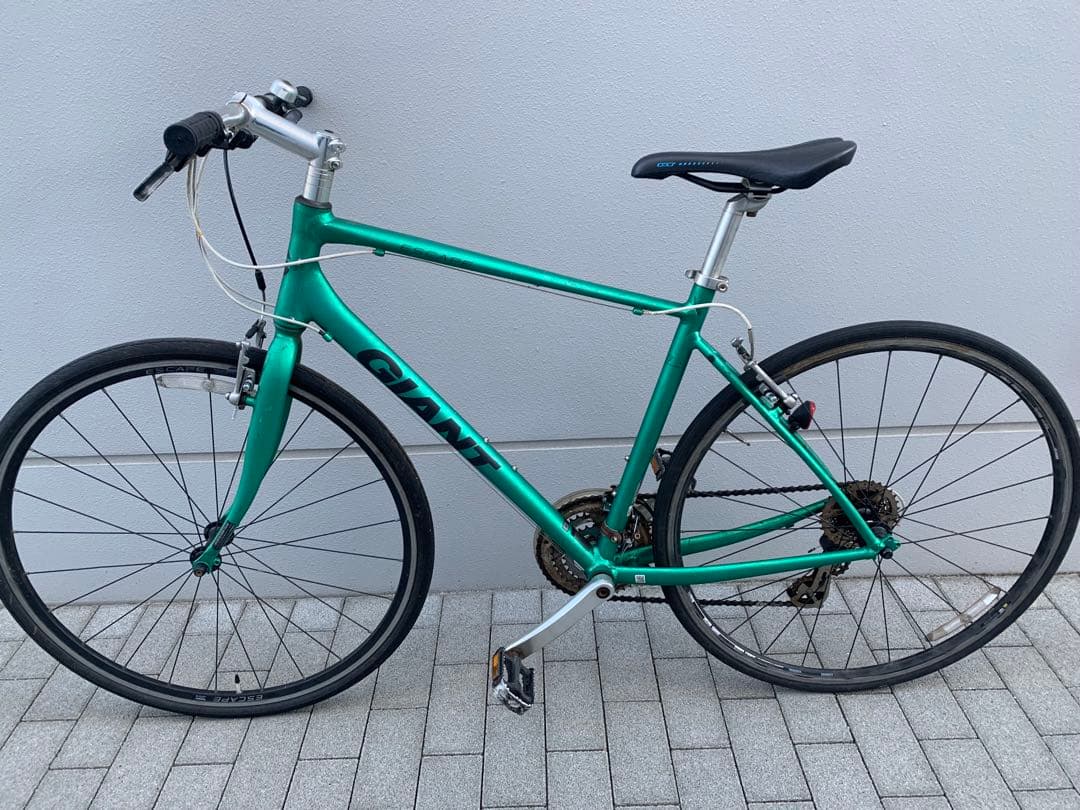 【東京近郊受渡希望】クロスバイクジャイアント ESCAPE サイズM 即乗り可能