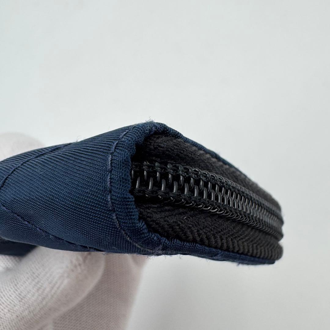 美品✨PRADA プラダ　ケース　ネイビー　キルティング　ナイロン