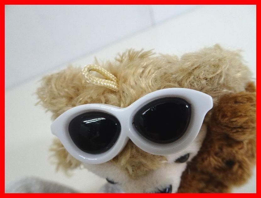 くま　ぬいぐるみストラップ　うさちゃんだっこ　サングラス　中古 Mイ-208