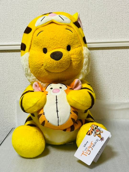 プーさん2022干支ぬいぐるみ虎/トラプーＭサイズ_新品