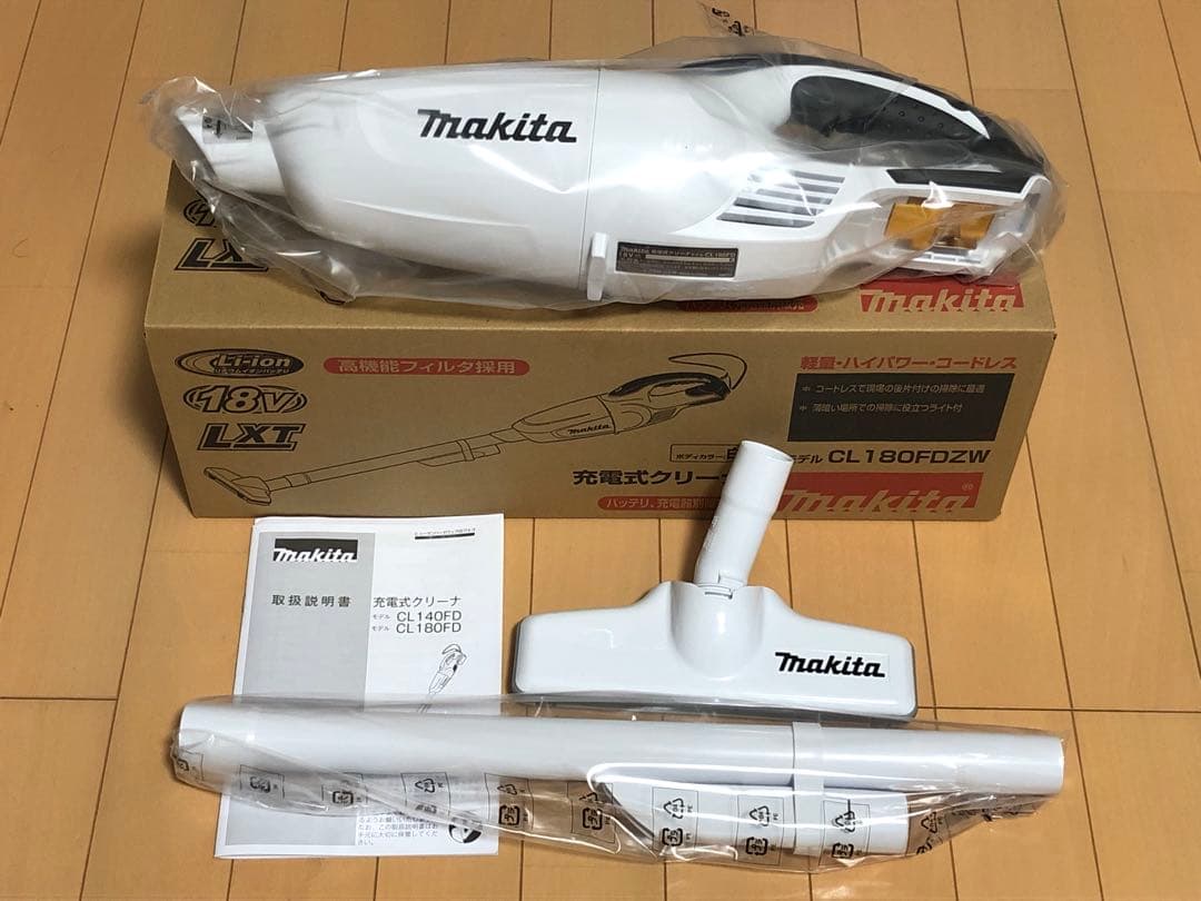 マキタ掃除機 18v充電式コードレス掃除機　新品未使用　カプセル式　クリーナー