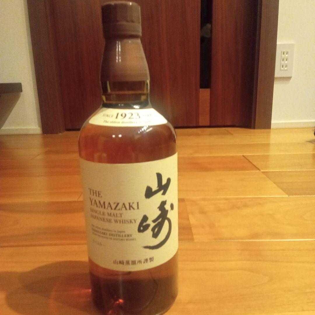 サントリー シングルモルトウイスキー　山崎 700ml