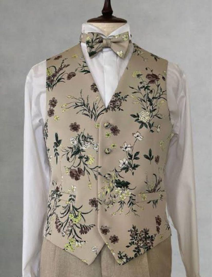 【美品】タキシード ベスト＆タイ｜チュノアウェディング