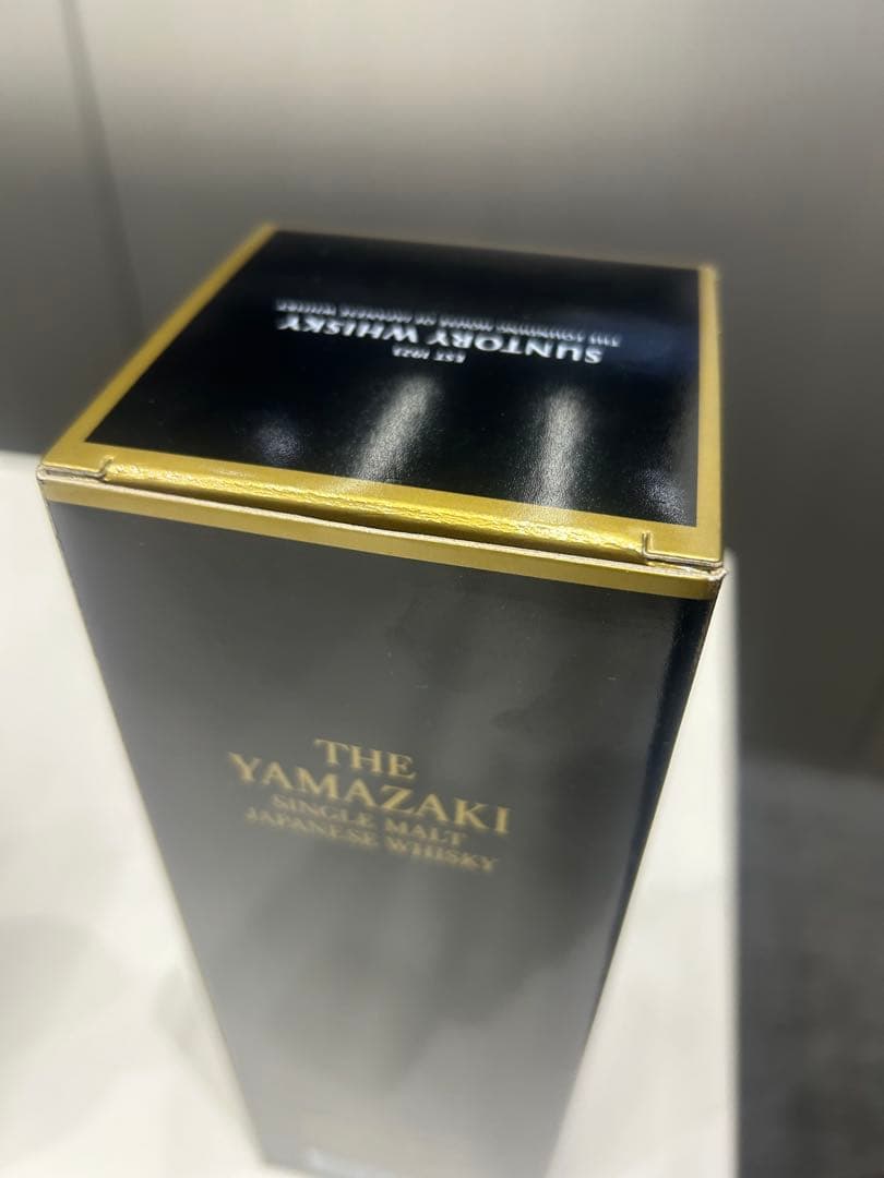 山崎18年　700ml