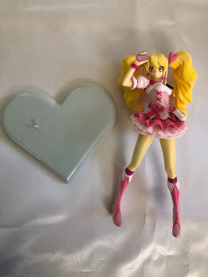 フレッシュプリキュア イース フィギュア