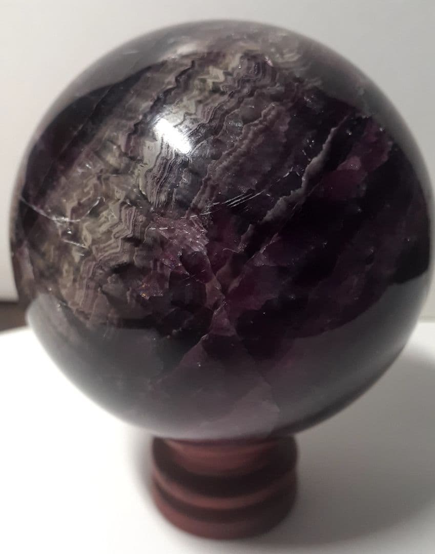 お値下げ！　紫色天然石　丸玉　直径8.7cm　重量1150g