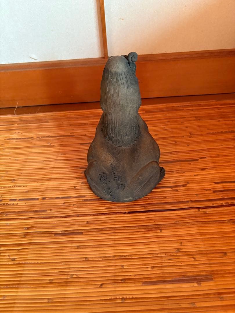 カエル　置物