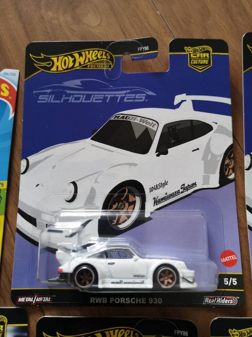 ホットウィール　RWBポルシェ930　REXYポルシェ911GT3 R
