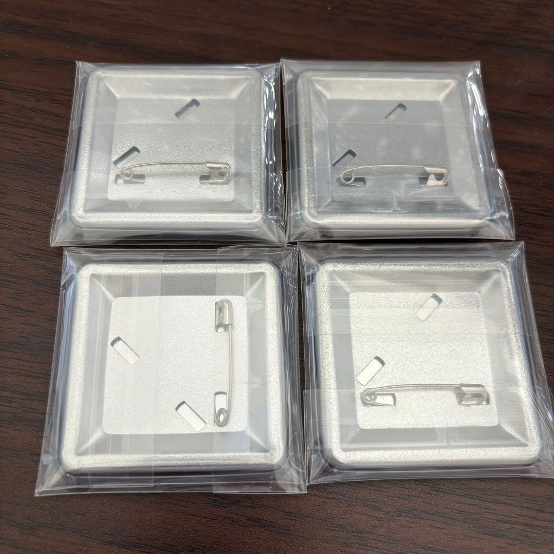 鬼滅の刃 柱稽古編 繋がるスクエア缶バッジ 義勇の羽織