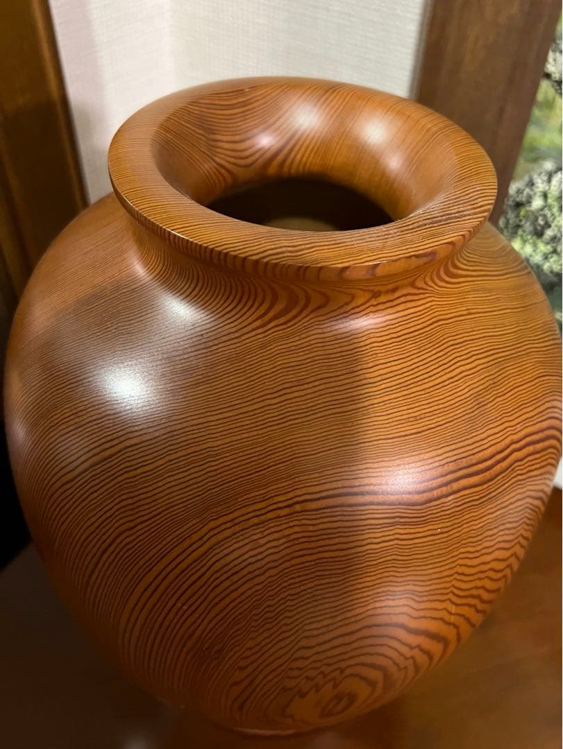 屋久杉　壺　花入　骨董品　岳南英世作　土埋木製 屋久杉加工協同組合