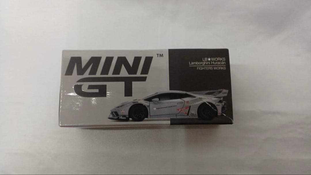 MiNiGT LBworks ランボルギーニウラカン　ファイターワークス