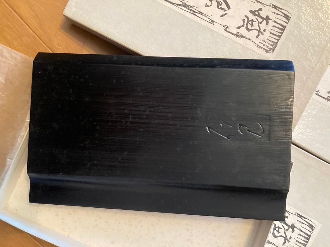 赤い漆器 膳 6枚セット 花彫刻