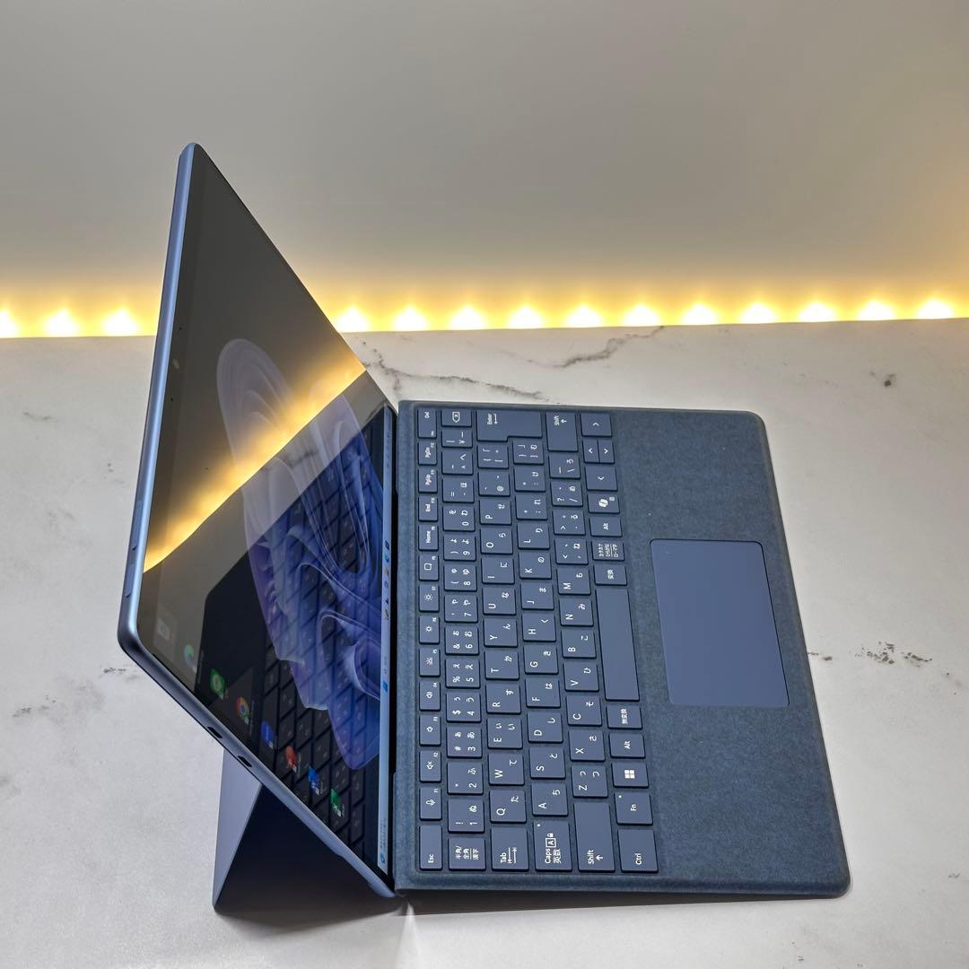 【サファイア】【新品同様】Surface Pro 9 Core i5/8/256