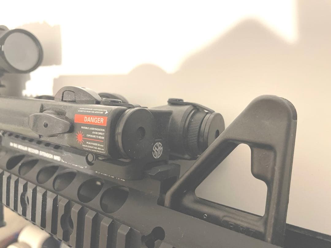 SOMOGEAR PEQ-2 レーザーサイト