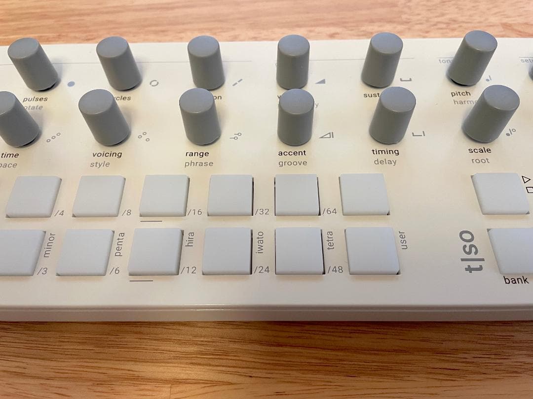 美品 Torso t-1 white モジュラー シーケンサー