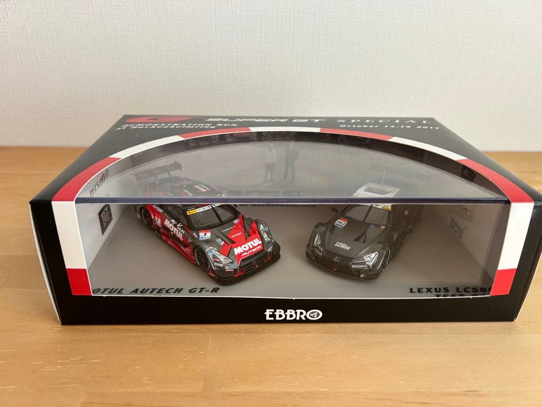 EBBRO 1/43 GT-R LC500 スペシャルデモランセット