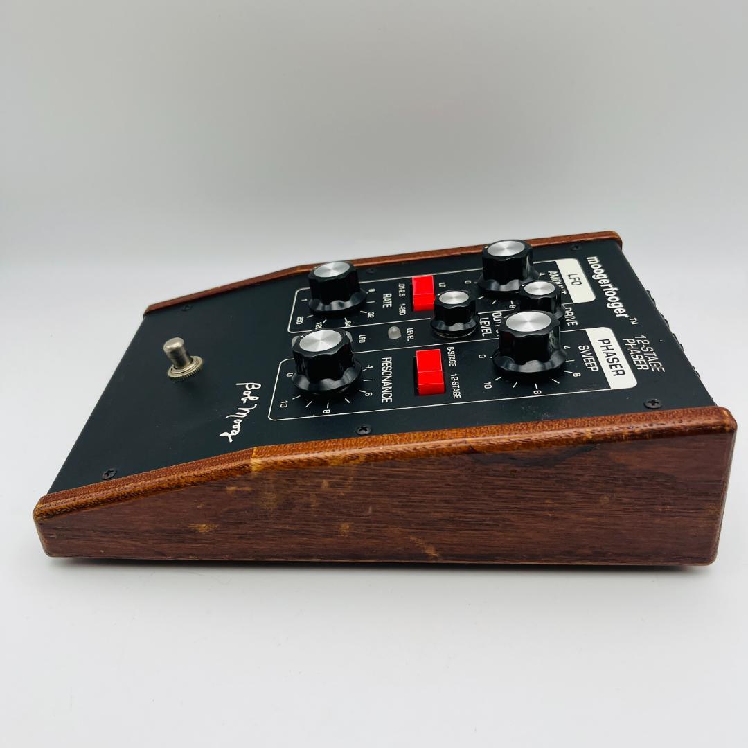 ギター Moogerfooger MF-103 12-stage Phaser