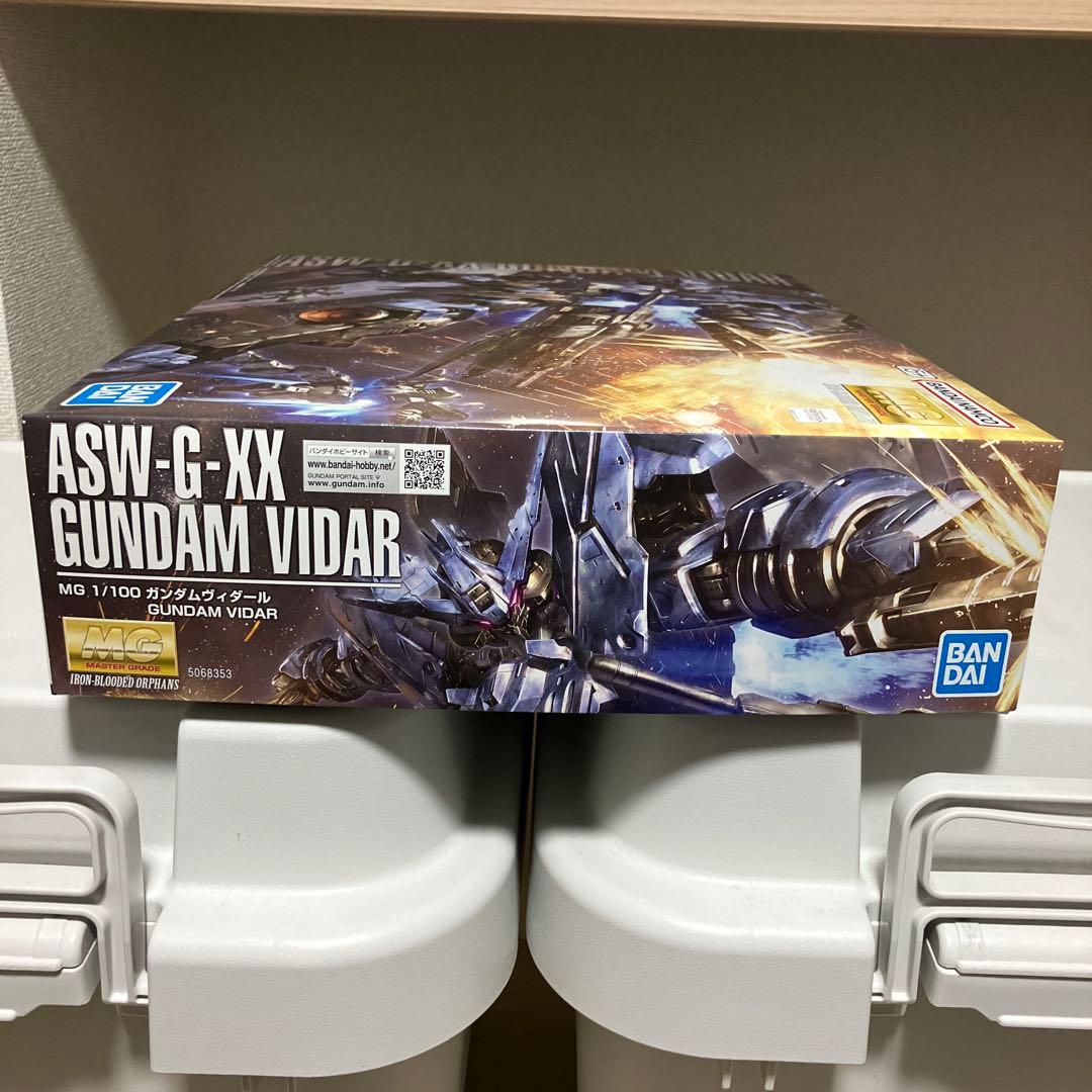 MG ガンダム　ヴィダール　新品未開封　鉄血のオルフェンズ