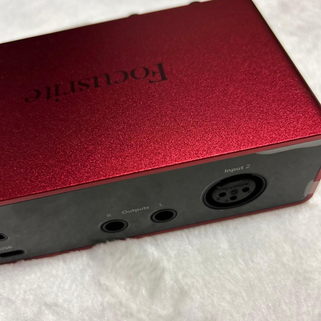 Focusrite オーディオインターフェイス 赤