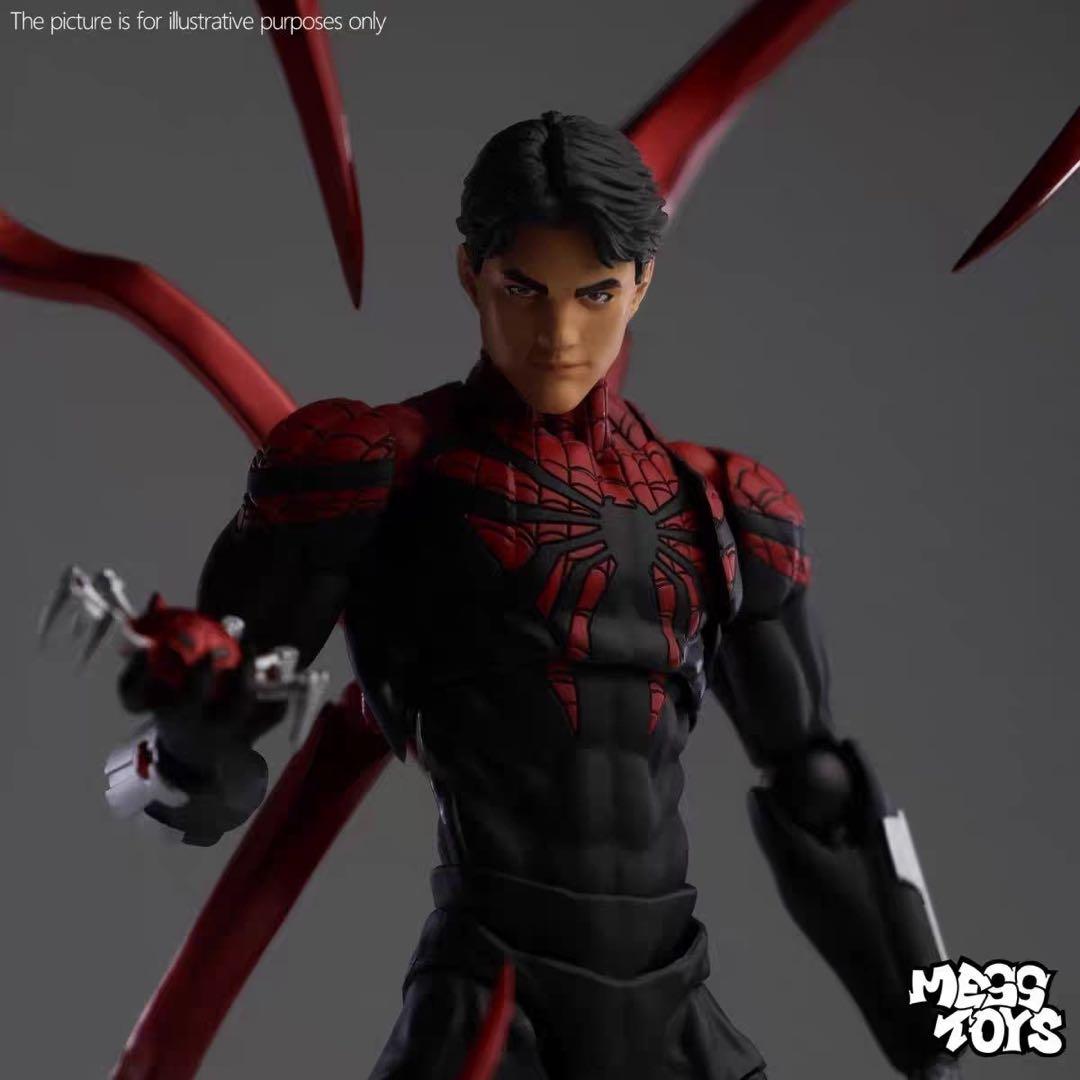MESS TOYS製のスーペリア・スパイダーマン1/12スケール新しい未開封