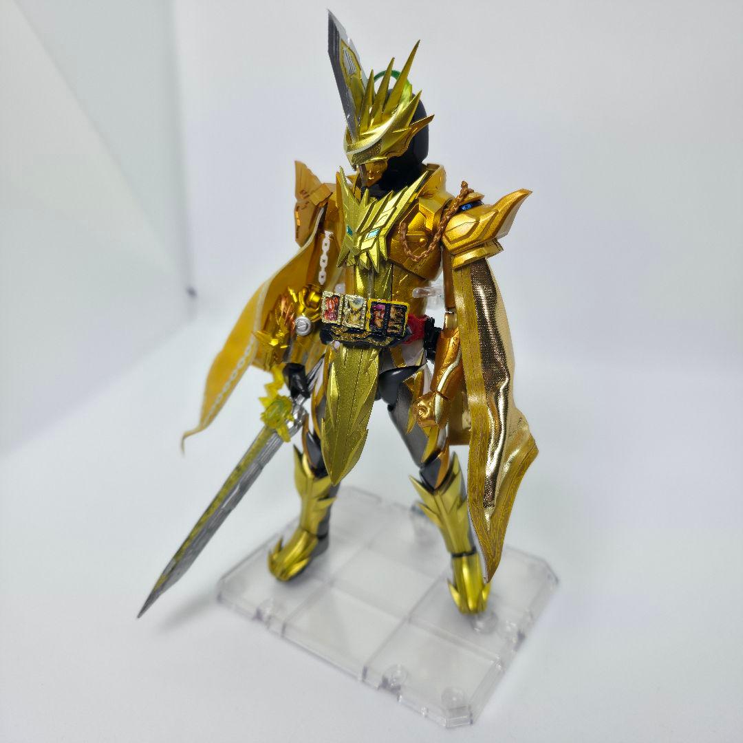 フィギュアーツ規格　仮面ライダーセイバー　3体セット　ブレイズ　エスパーダ