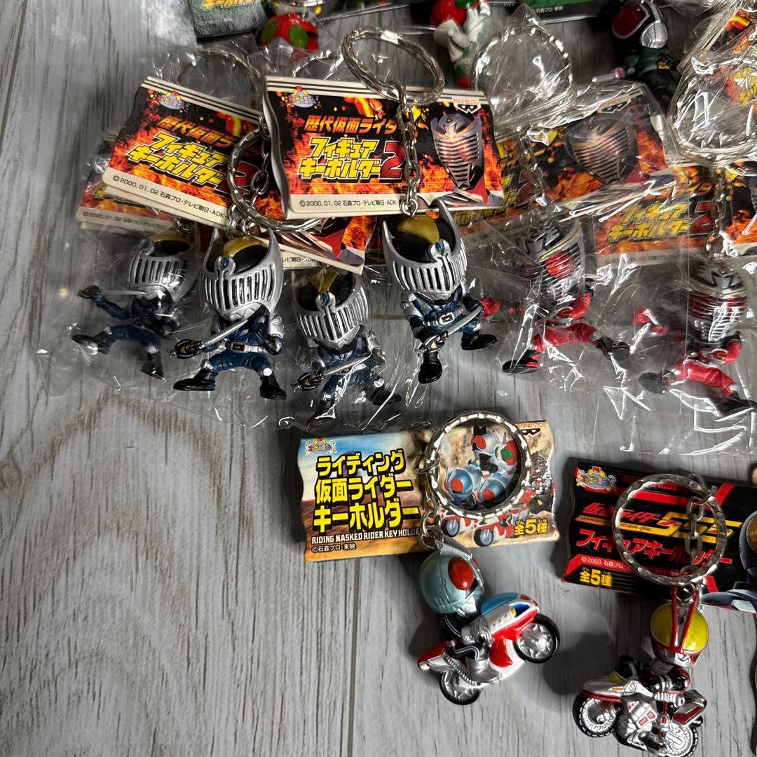仮面ライダー フィギュアとキーホルダーは