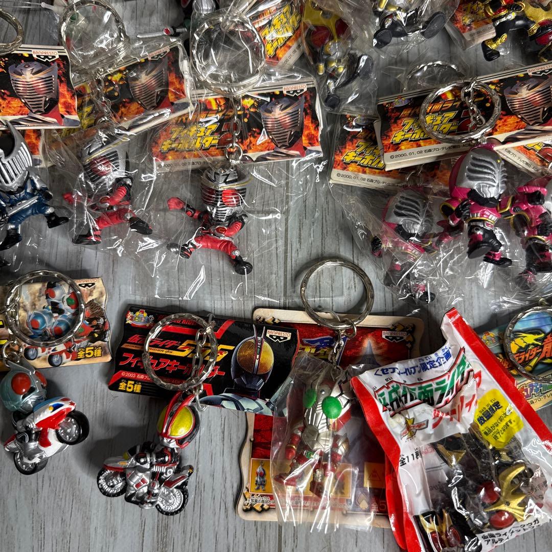 仮面ライダー フィギュアとキーホルダーは