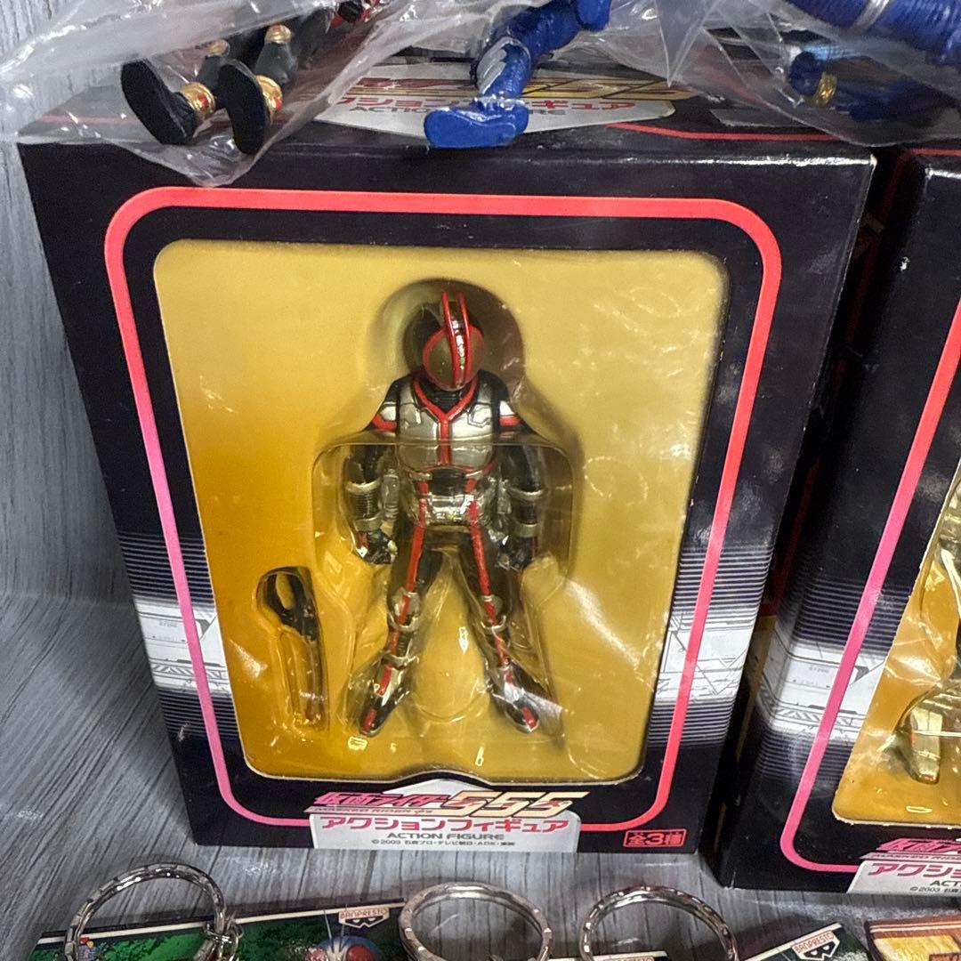 仮面ライダー フィギュアとキーホルダーは