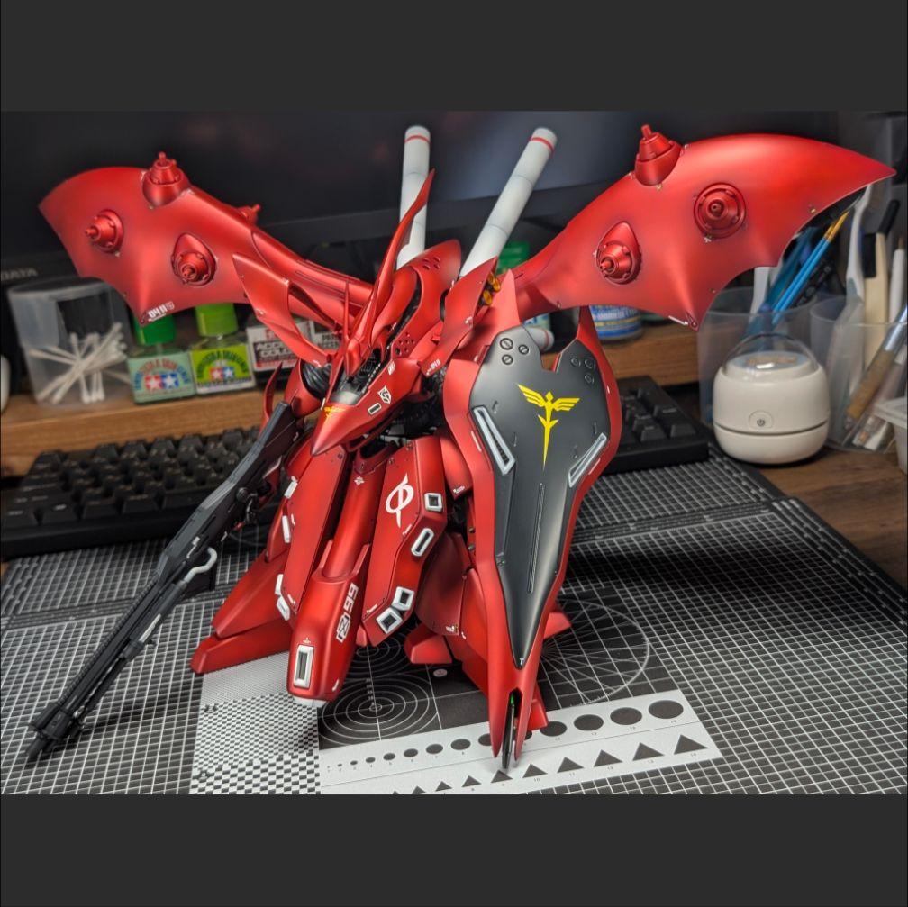 HGナイチンゲール　全塗装完成品　マッドキャンディ塗装