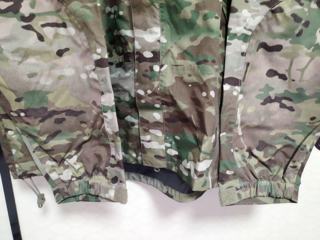 (4972)米軍実物ECWCS.GENⅢ．レイヤー6ゴアテックスOCPジャケット