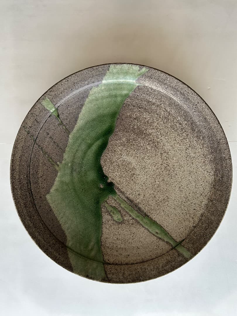 灰釉大皿　(竹内公明作) 直径 46cm