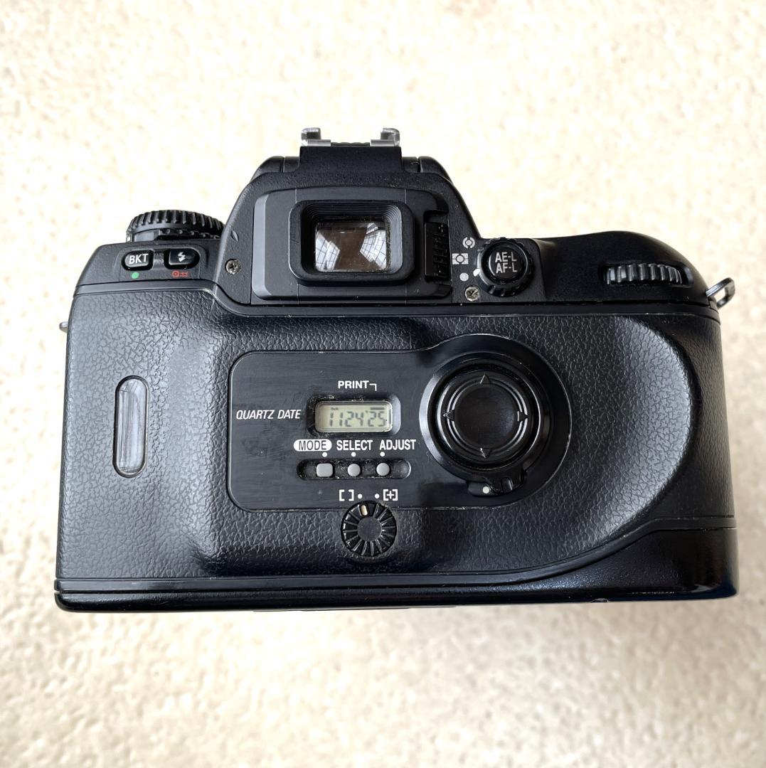 NIKON F80D　中古