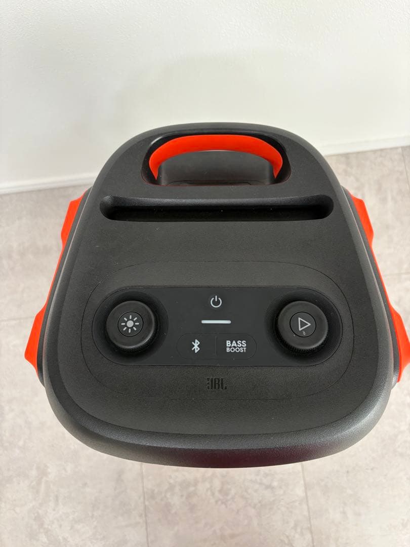 スピーカー・ウーファー JBL party box 110