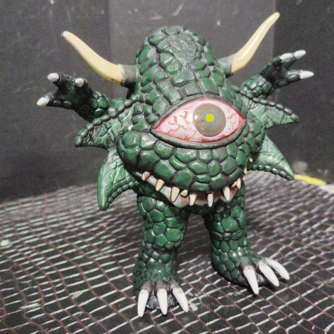 上野淳子ウルトラ怪獣旧型ソフビガルベロス.パンドン.アクマニアム.カデンダ
