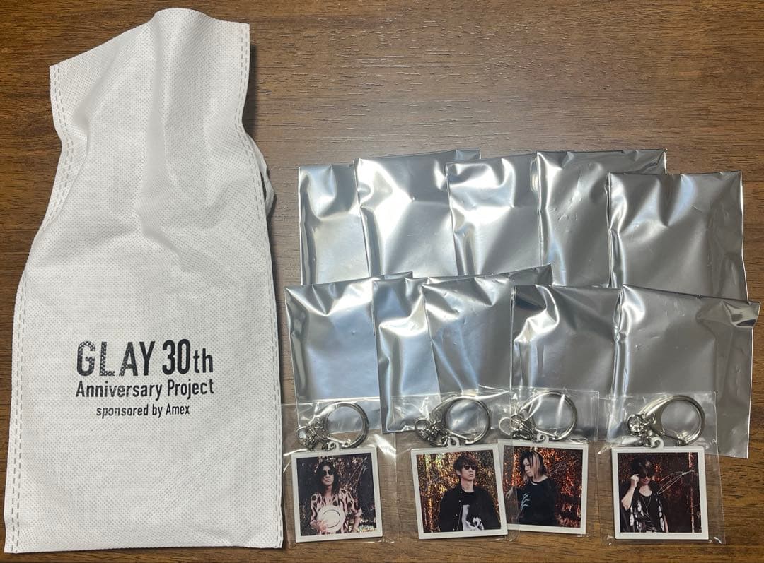 GLAY AMEX 特典キーホルダー　サイン入り