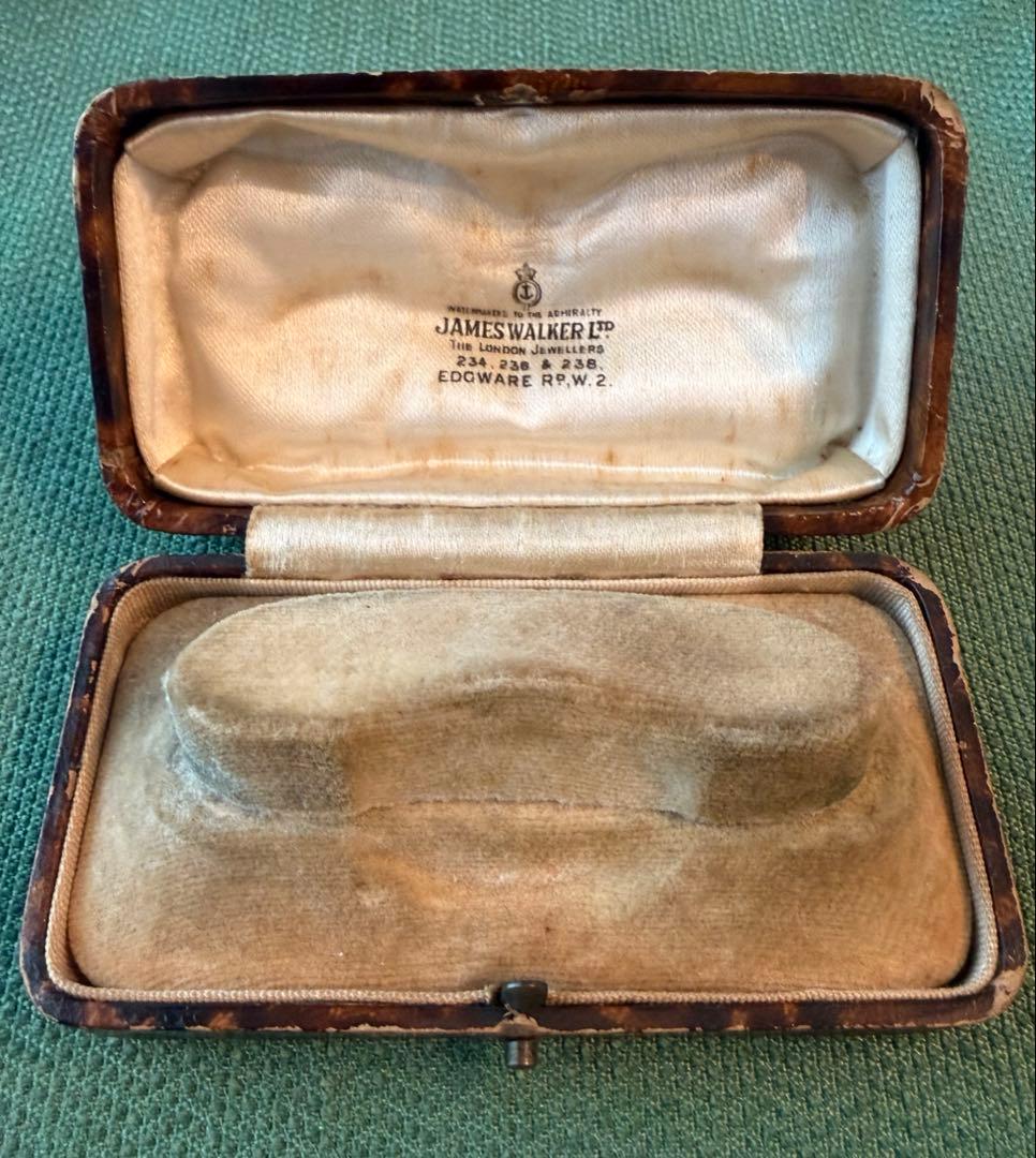 【希少品】英国『JAMES WALKER』 アンティークレザー腕時計ケース