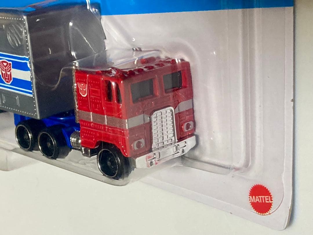 ホットウィール トランスフォーマー バンブルビー&オプティマス プライム