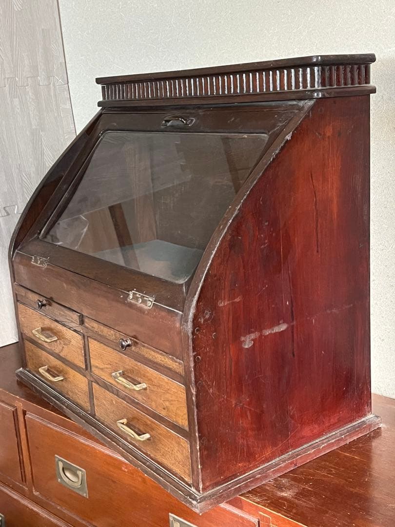 アンティーク ガラス扉 木製 飾り棚 眼鏡屋 ショーケース 骨董 キャビネット