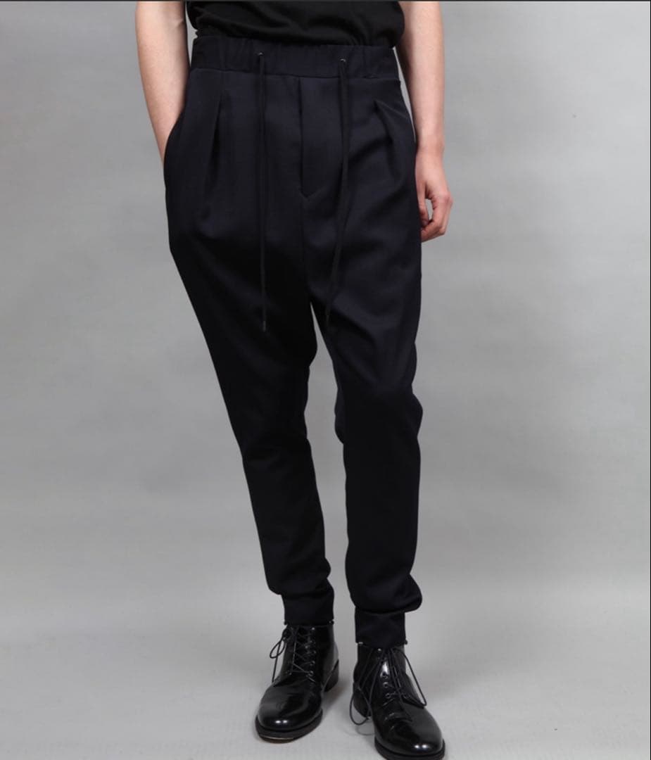 パンツ ato CLASSIC WOOL TWILL SARROUEL PANTS