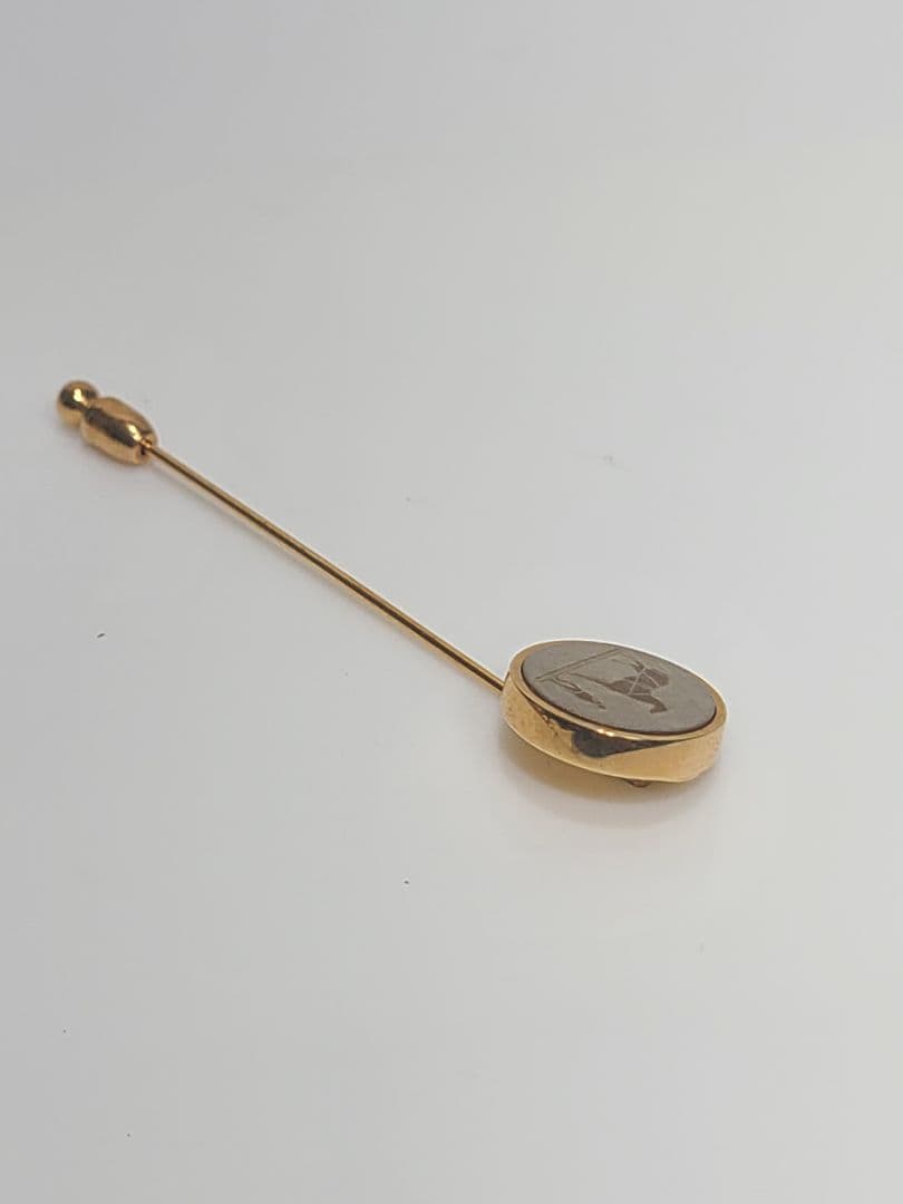 値引きエルメス　コロゾ　ピンブローチ　ゴールド