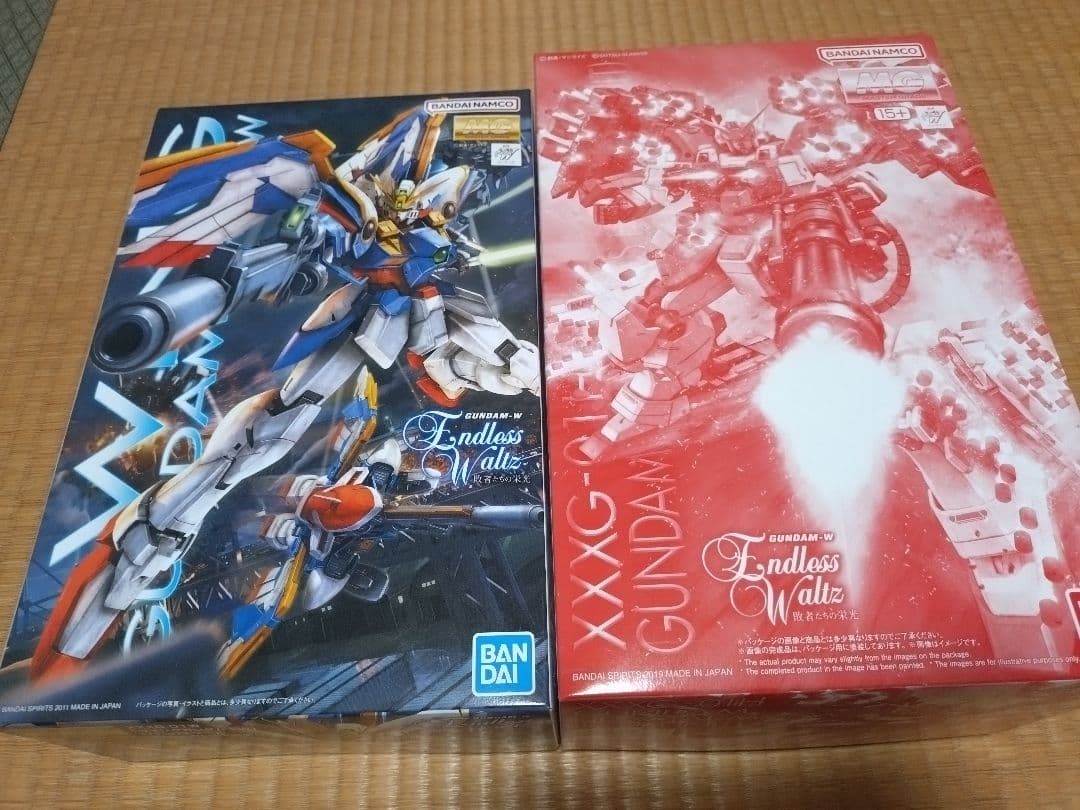 MG ガンダム EW 2種セット　ヘビーアームズイーゲル装備+ウイングガンダム