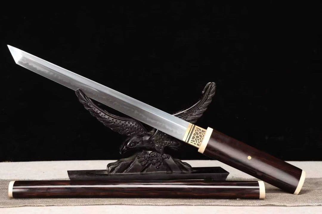【唐刀】古兵器 刀装具 日本刀　模造刀 居合刀 武士道 鑑賞用 美術刀 贈り物