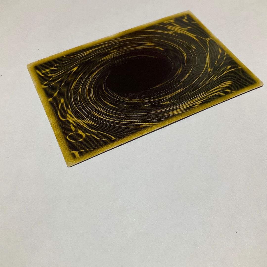 遊戯王カード　ラーの翼神竜 美品