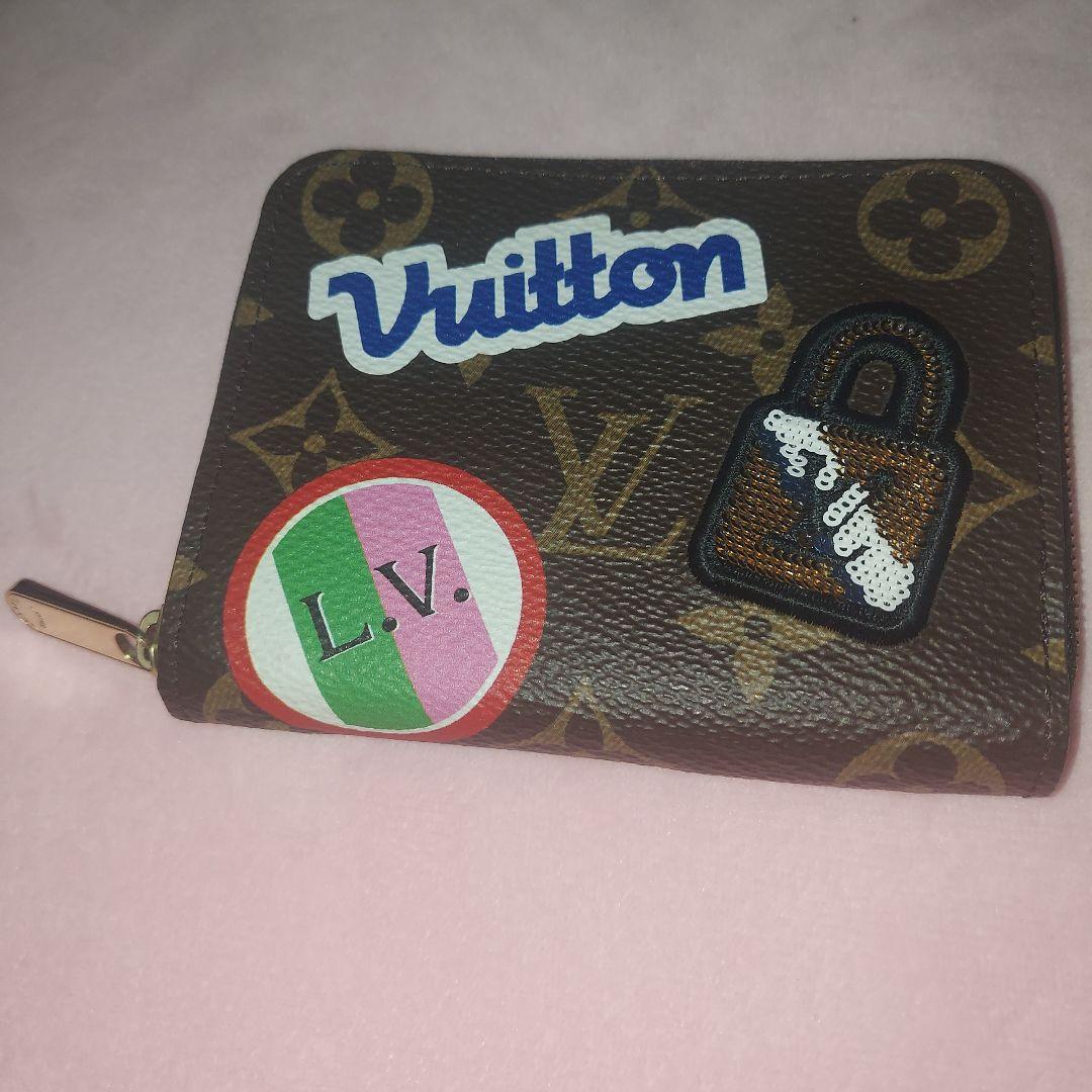 LOUIS VUITTON モノグラム パッチーズ ジッピーケース