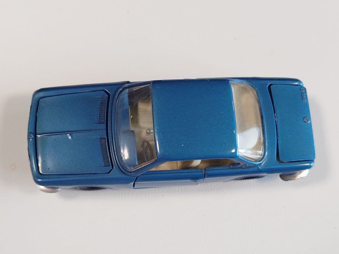 MEBETOYS 　A-17 BMW 2000 COUPE SPORT