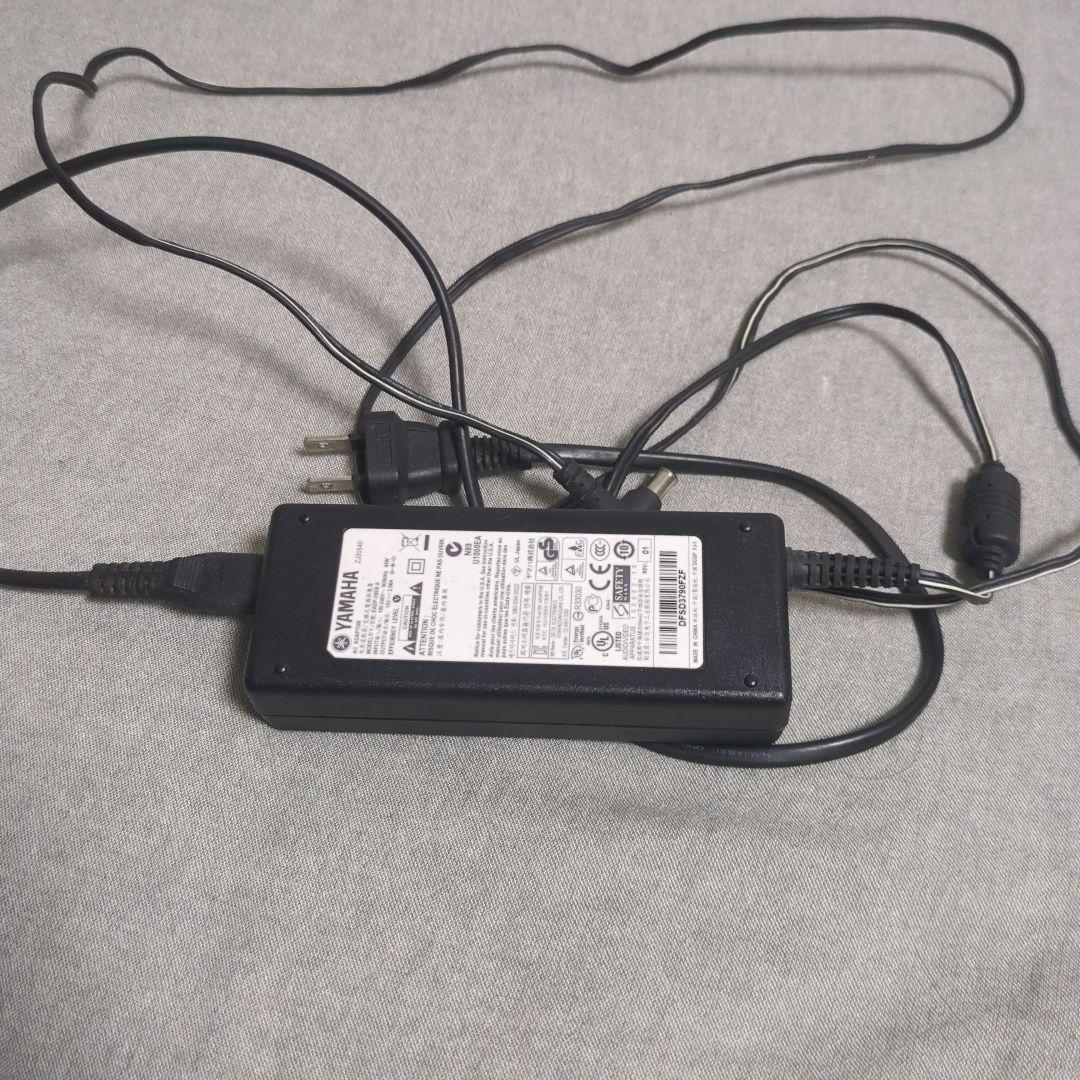 WF　YAMAHA　thr5 中古　ヤマハ　ギターアンプ